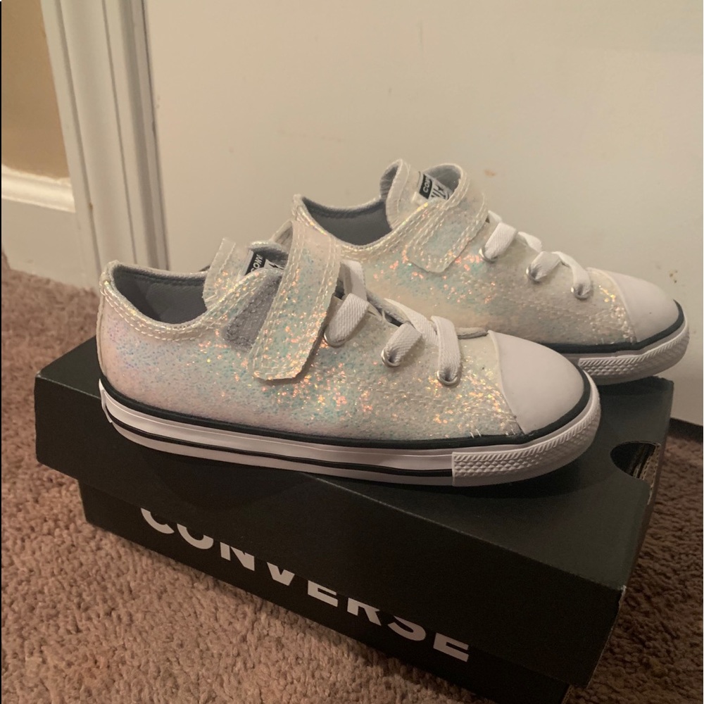 Kids Nib Converse size 10